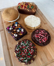 Load image into Gallery viewer, Holiday Sampler Box