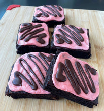 Load image into Gallery viewer, Strawberry Chocolate Sundae Brownie (GF)