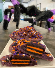 Load image into Gallery viewer, Spooky Ube Oreo Cookie Bombs