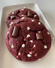 Load image into Gallery viewer, Red Velvet Cookie
