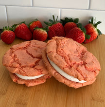 Load image into Gallery viewer, Strawberry Cookie Cream Sandwich