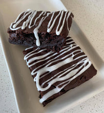 Load image into Gallery viewer, Rosetta&#39;s Gluten Free Chocolate Brownie