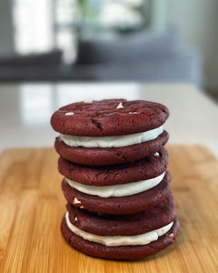 Red Velvet Cookie Cream Sandwich